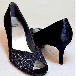 Stuart Weitzman Black Satin Chantilly Lace Peep Toe Heels Made in Spain NEW Sz 7